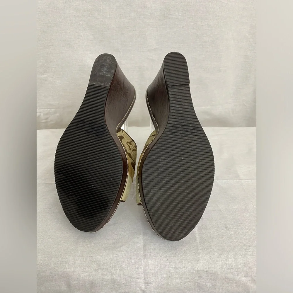 Coach Wedge Platform - Picture 4 of 7